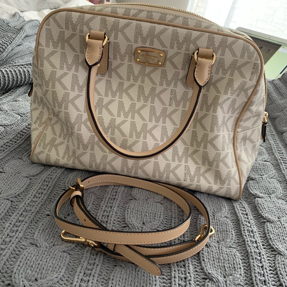 AUTHENTIC Michael Kors Large Logo Dome Satchel